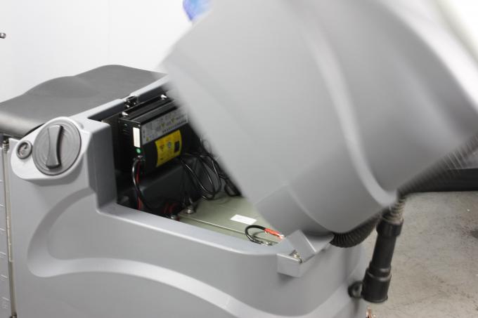Machine à laver de Dycon Efficientive, journal automatique utilisant la machine de dessiccateur d'épurateur de plancher 0