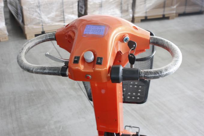 Balayeuse électrique de essuyage adaptée aux besoins du client de plancher d'Expoxy de scooter de chariot de la poussière de couleur 0