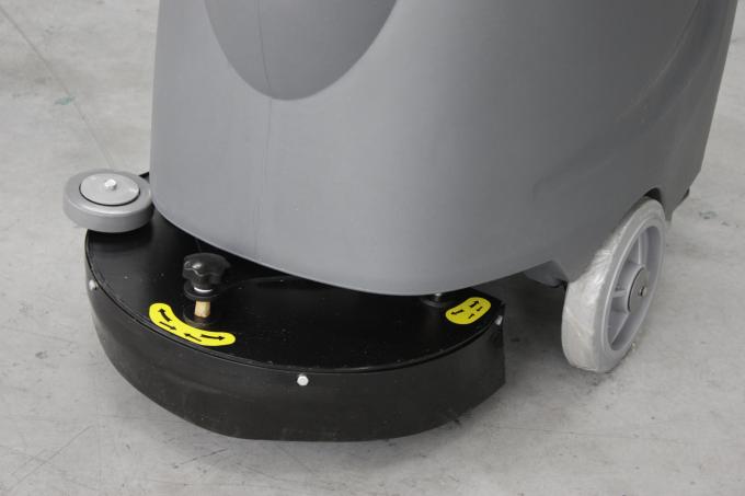 Machines semi-automatiques de dessiccateur d'épurateur de joint avec la grande roue antidérapante 0