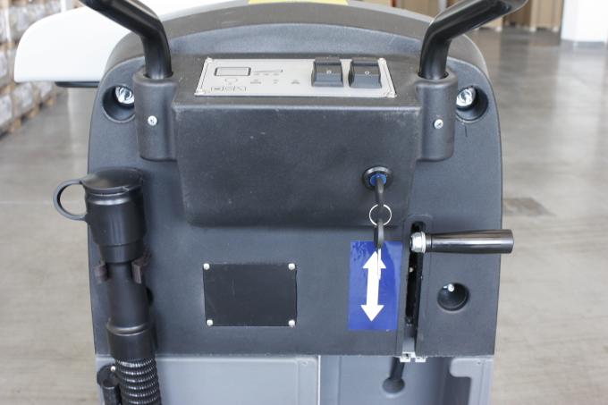 Machine automatique de dessiccateur d'épurateur de plancher de Dycon pour le plancher de tuiles, machines de nettoyage de plancher 0