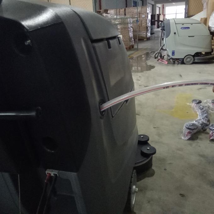 Machines commerciales rechargeables de nettoyage de plancher, machine recyclable de décapant de plancher de tuiles 0