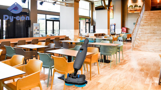 Épurateur de plancher de restaurant ️ silencieux, puissant et économe en place