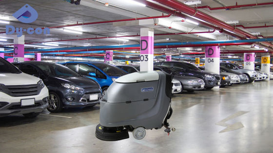 Autolaveuse silencieuse pour parking efface les traces de pneus et les taches d'huile avec un moteur de brosse de 550W et une largeur de raclette de 800mm